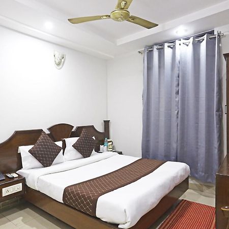 Hotel Ratandeep At Paharganj Neu-Delhi Exterior foto
